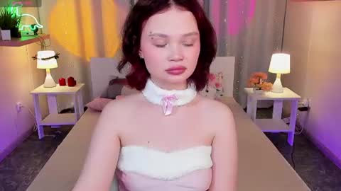 Snapshot of emilychaves chatting on July 6, 2026, 8:00 am Emilyhaves online show from July 6, 2026, 8:00 am