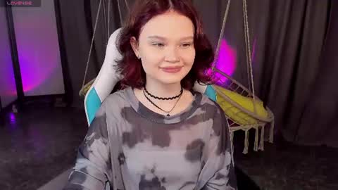 Snapshot of emilychaves chatting on July 21, 2026, 9:33 am Emilyhaves online show from July 21, 2026, 9:33 am