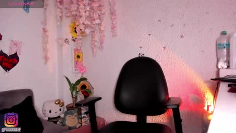 Emily online show from April 28, 2026, 6:40 am