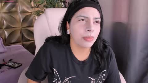  Emily  online show from October 20, 2025, 6:41 pm