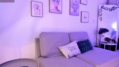 Emily online show from May 6, 2026, 10:48 pm