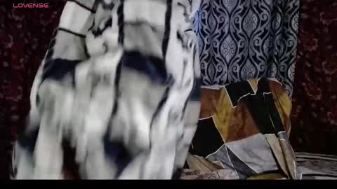 EmilyDoth online show from October 7, 2025, 8:33 am