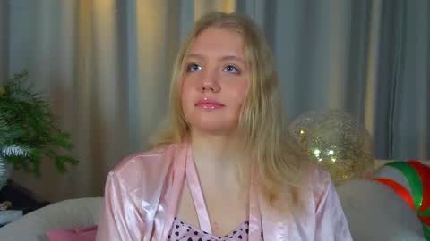 Emily online show from December 17, 2025, 6:19 am