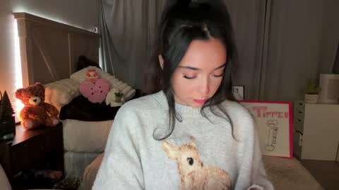 emilyfawn online show from May 4, 2026, 3:13 am