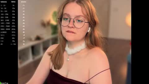 Emily  online show from December 3, 2025, 12:03 pm