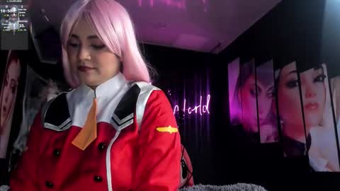 Emily Jhonson online show from October 26, 2025, 12:44 pm