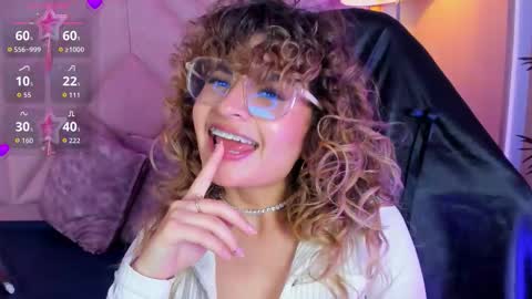 Emilyjonnes  online show from March 2, 2026, 8:37 pm