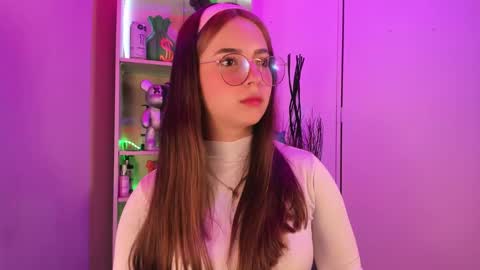 Snapshot of emilykarterr chatting on January 23, 2025, 3:54 pm VALEEEN online show from January 23, 2025, 3:54 pm