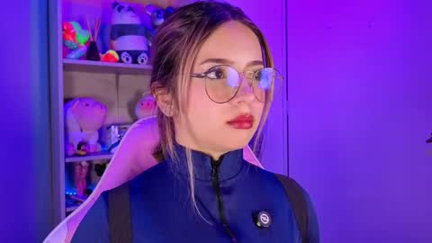 Snapshot of emilykarterr chatting on May 8, 2026, 3:06 pm VALEEEN online show from May 8, 2026, 3:06 pm