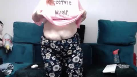 Snapshot of emilymaze chatting on June 9, 2026, 8:31 pm Emily online show from June 9, 2026, 8:31 pm