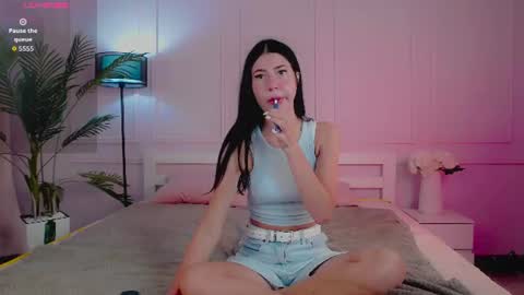 Emily online show from July 5, 2026, 1:29 pm
