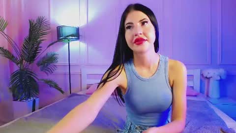 Emily online show from July 16, 2026, 2:12 pm