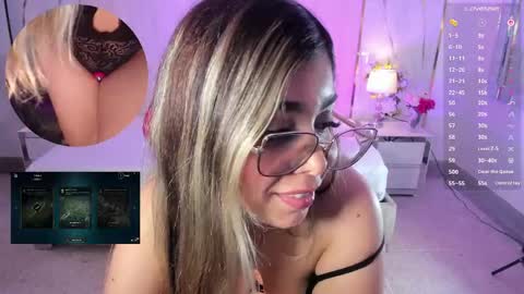 emilyricci_ online show from April 23, 2026, 11:07 pm