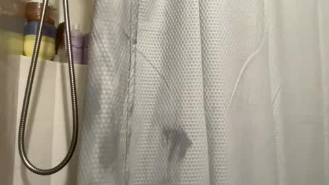 emily n trey online show from April 29, 2026, 1:43 am