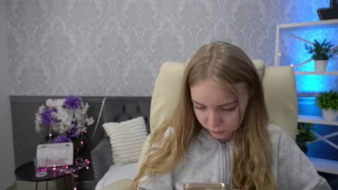  MY NAME IS Emily WELCOME EVERYONE I WILL BE HAPPY TO GIVE YOU WHAT YOU HAVE DREAMED OF FOR SO LONG online show from November 24, 2025, 7:19 am