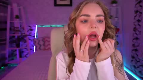  MY NAME IS Emily WELCOME EVERYONE I WILL BE HAPPY TO GIVE YOU WHAT YOU HAVE DREAMED OF FOR SO LONG online show from May 1, 2026, 6:40 am