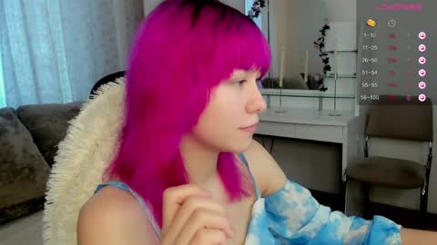 Snapshot of emilytrase chatting on May 13, 2026, 1:25 am Betty online show from May 13, 2026, 1:25 am