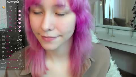Snapshot of emilytrase chatting on May 27, 2026, 1:57 am Betty online show from May 27, 2026, 1:57 am