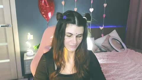 Emily online show from February 19, 2025, 7:28 am