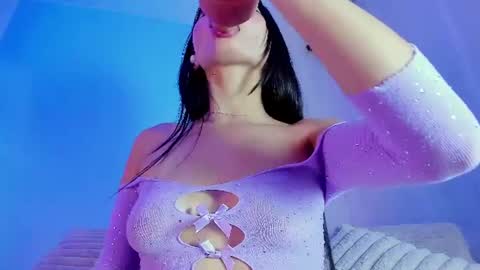    online show from July 31, 2026, 11:15 pm