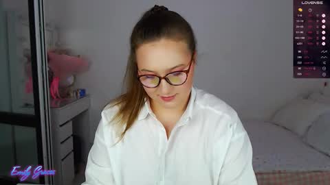 Snapshot of emilyxgrasez chatting on September 14, 2025, 1:38 am Emily online show from September 14, 2025, 1:38 am