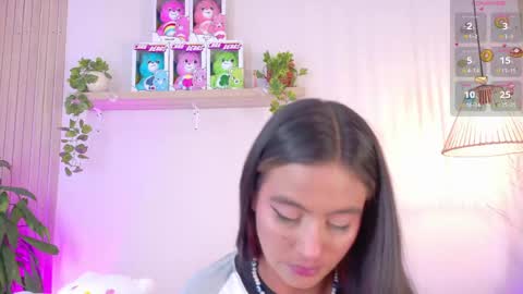 Emily Bank online show from May 5, 2026, 8:17 pm