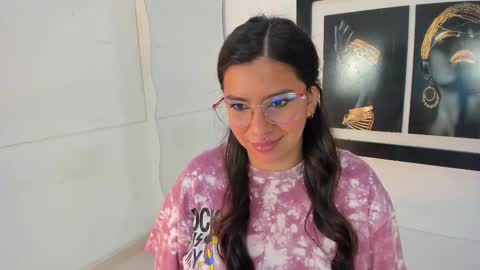 emilyy_cooperr online show from December 3, 2025, 12:03 pm