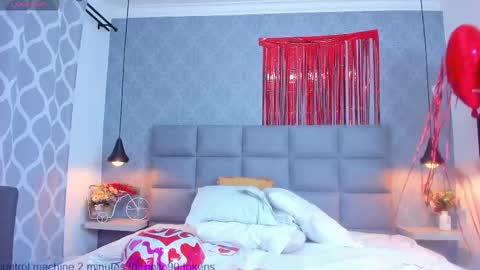 emilyy_r online show from February 13, 2026, 7:10 pm