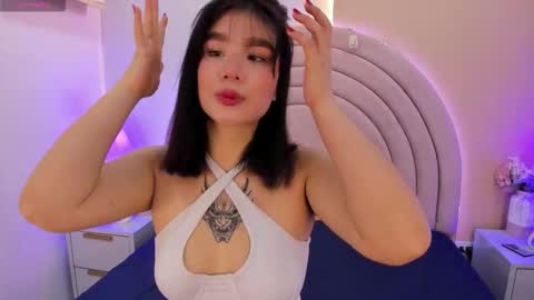 emilyygrey online show from March 20, 2026, 11:48 am