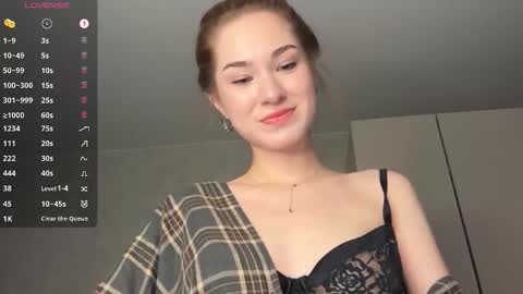 Snapshot of eminemswife chatting on October 20, 2025, 12:22 am Nadya online show from October 20, 2025, 12:22 am