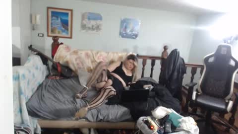 Snapshot of emma671 chatting on January 28, 2025, 11:17 pm emma online show from January 28, 2025, 11:17 pm