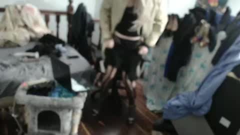 Snapshot of emma671 chatting on February 2, 2025, 5:48 pm emma online show from February 2, 2025, 5:48 pm