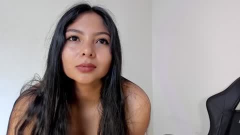 emma online show from January 30, 2025, 11:44 am