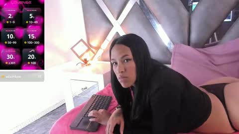 emma__js_ online show from February 27, 2025, 8:42 pm