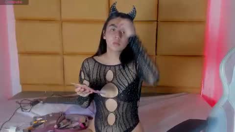 emma__js_ online show from June 15, 2026, 2:30 pm