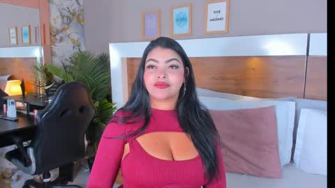 Emma  online show from April 25, 2026, 8:28 am