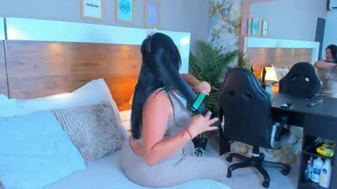 Emma  online show from May 13, 2026, 7:50 am