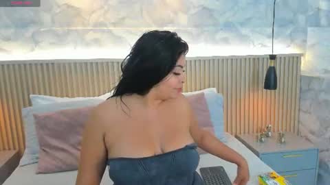 Emma  online show from July 27, 2026, 6:09 am