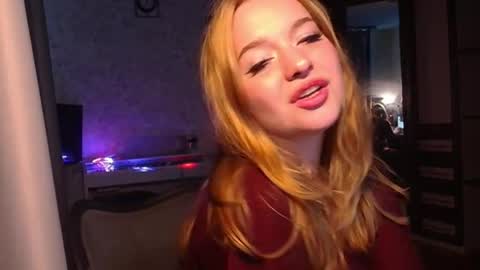 Emma and July online show from July 21, 2026, 7:00 am