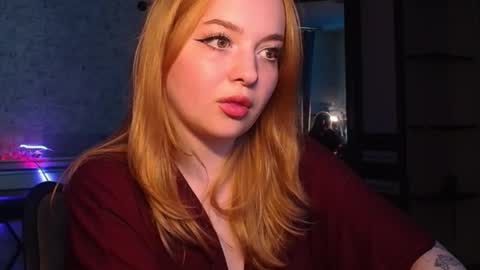 Emma and July online show from July 25, 2026, 5:38 am