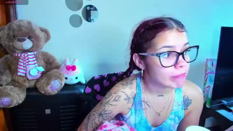 emma_boo_ online show from May 1, 2026, 3:16 pm