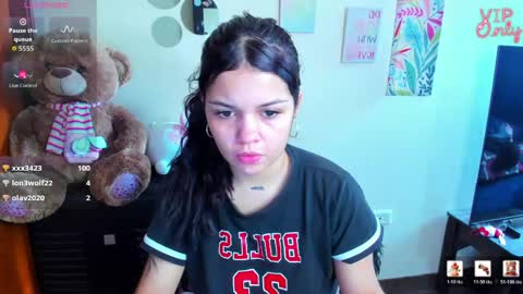 Snapshot of emma_boo_ chatting on May 31, 2026, 3:08 pm emma_boo_ online show from May 31, 2026, 3:08 pm