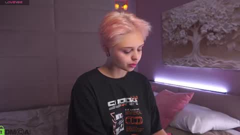 Emma online show from July 21, 2026, 3:09 am