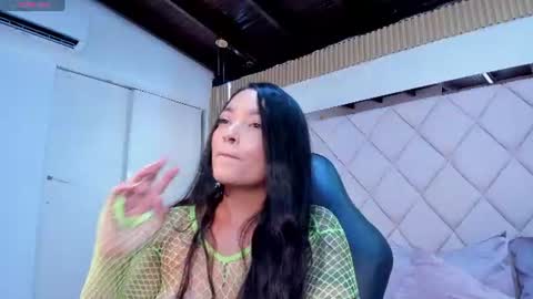 Snapshot of emma_carterr1 chatting on August 7, 2026, 8:11 pm pau online show from August 7, 2026, 8:11 pm