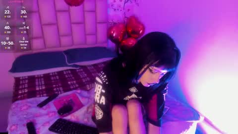 Snapshot of emma_cg chatting on May 23, 2026, 7:18 pm Emma Or you can call me cutie online show from May 23, 2026, 7:18 pm