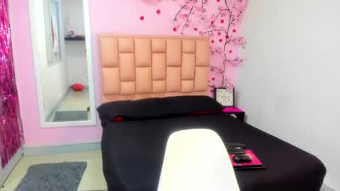Emma Or you can call me cutie online show from August 7, 2026, 7:16 pm