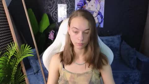 Snapshot of emma_chaser chatting on November 28, 2025, 8:39 am emma_chaser online show from November 28, 2025, 8:39 am