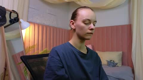 emma_chaser online show from April 23, 2026, 1:29 am