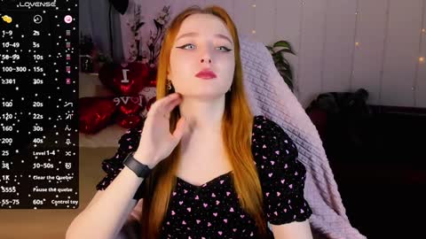 Snapshot of emma_chery chatting on February 5, 2025, 5:41 am Emma online show from February 5, 2025, 5:41 am