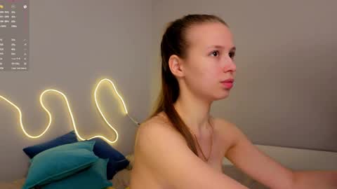 Emma online show from May 1, 2026, 1:21 am